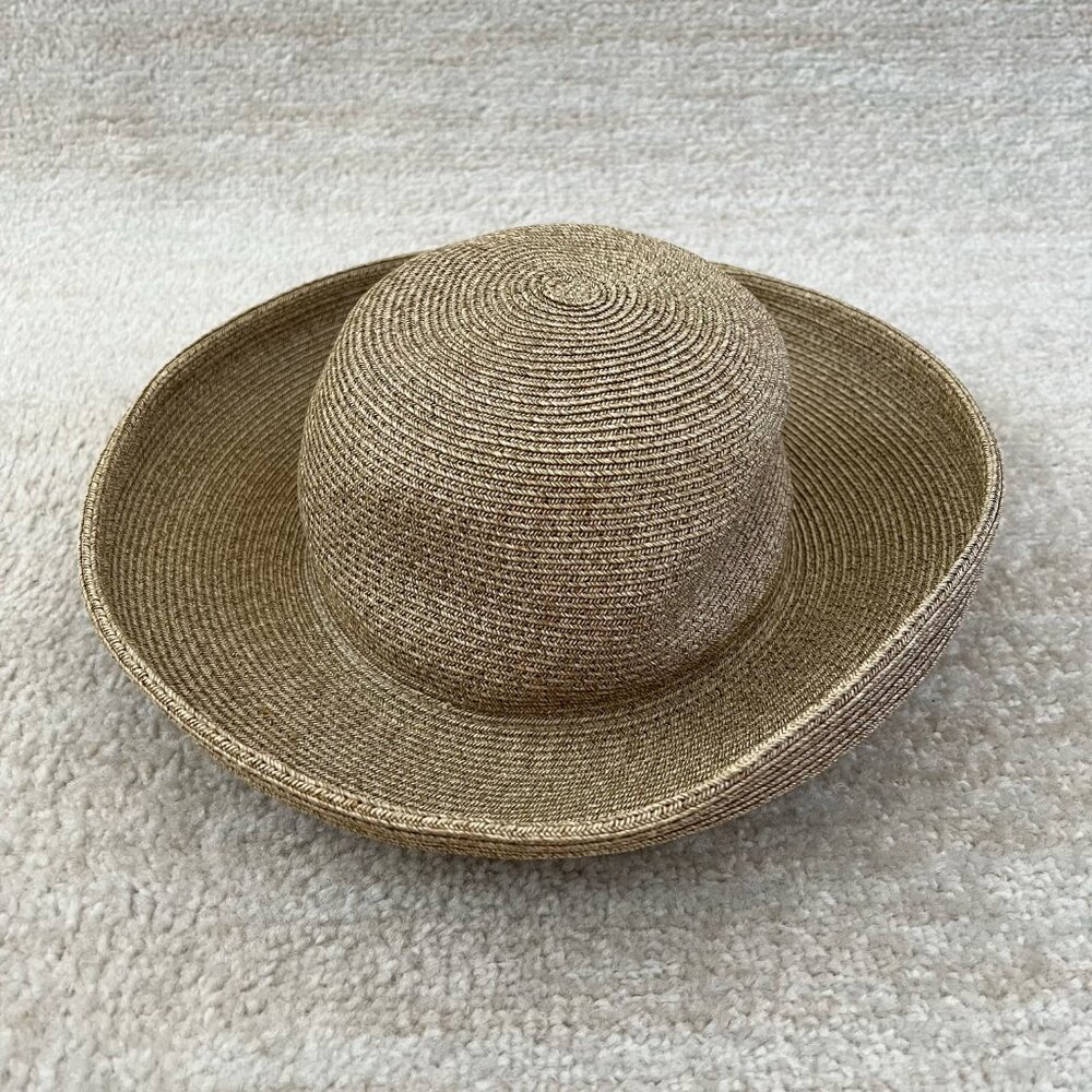Eric Javits Packable Hat